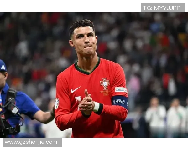 全球知名足球球星实力评分与综合排名深度解析